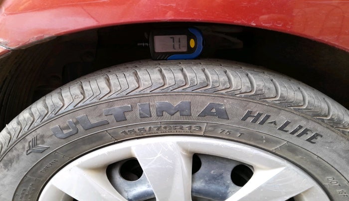 2011 Hyundai Eon SPORTZ, Petrol, Manual, 83,822 km, tyre