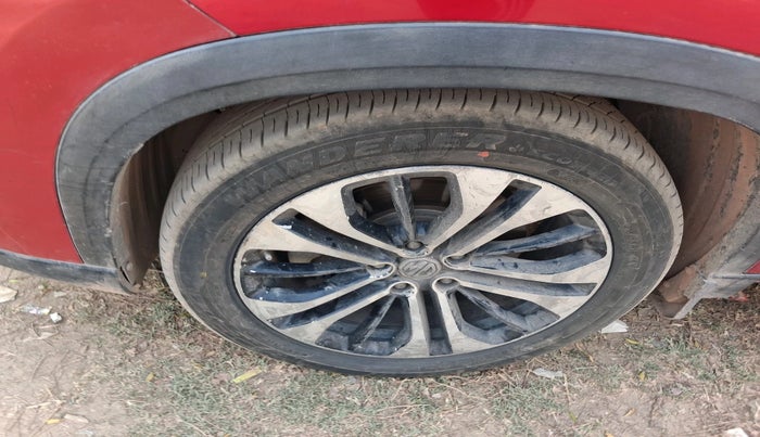 2021 MG HECTOR SHARP 2.0 DIESEL, Diesel, Manual, 86,352 km, tyre