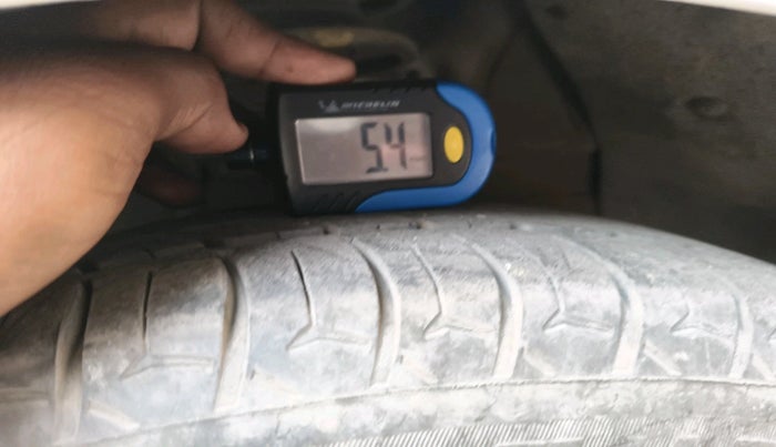 2019 Hyundai Grand i10 SPORTZ 1.2 KAPPA VTVT, Petrol, Manual, 75,285 km, tyre