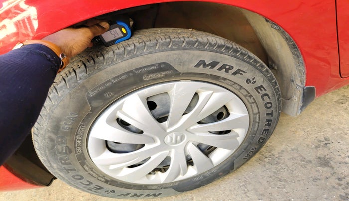 2024 Maruti Swift VXi (O) AMT, CNG, Automatic, 10,933 km, tyre