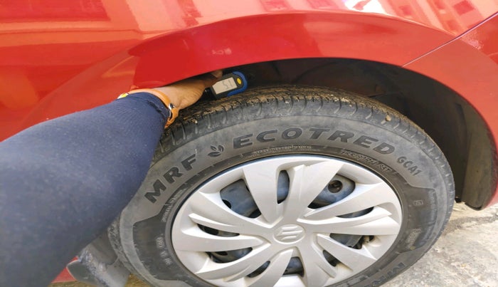 2024 Maruti Swift VXi (O) AMT, CNG, Automatic, 10,933 km, tyre