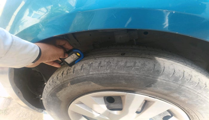 2012 Maruti Swift Dzire VXI, Petrol, Manual, 88,023 km, tyre