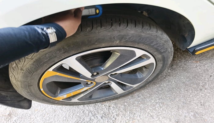 2023 Tata ALTROZ XZ PLUS DIESEL, Diesel, Manual, 28,096 km, tyre