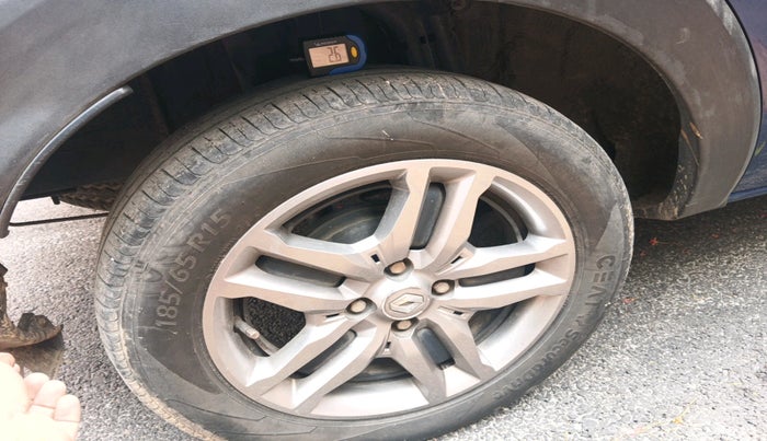 2020 Renault TRIBER RXZ AMT, Petrol, Automatic, 67,745 km, tyre