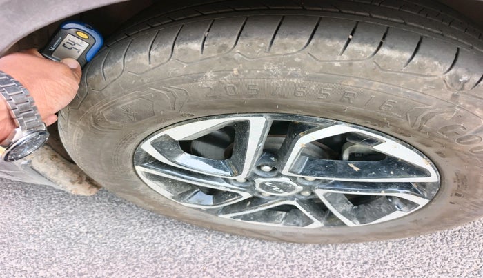 2023 KIA CARENS  PRESTIGE PLUS 1.5 TURBO PETROL DCT 7 STR, Petrol, Automatic, 11,794 km, tyre