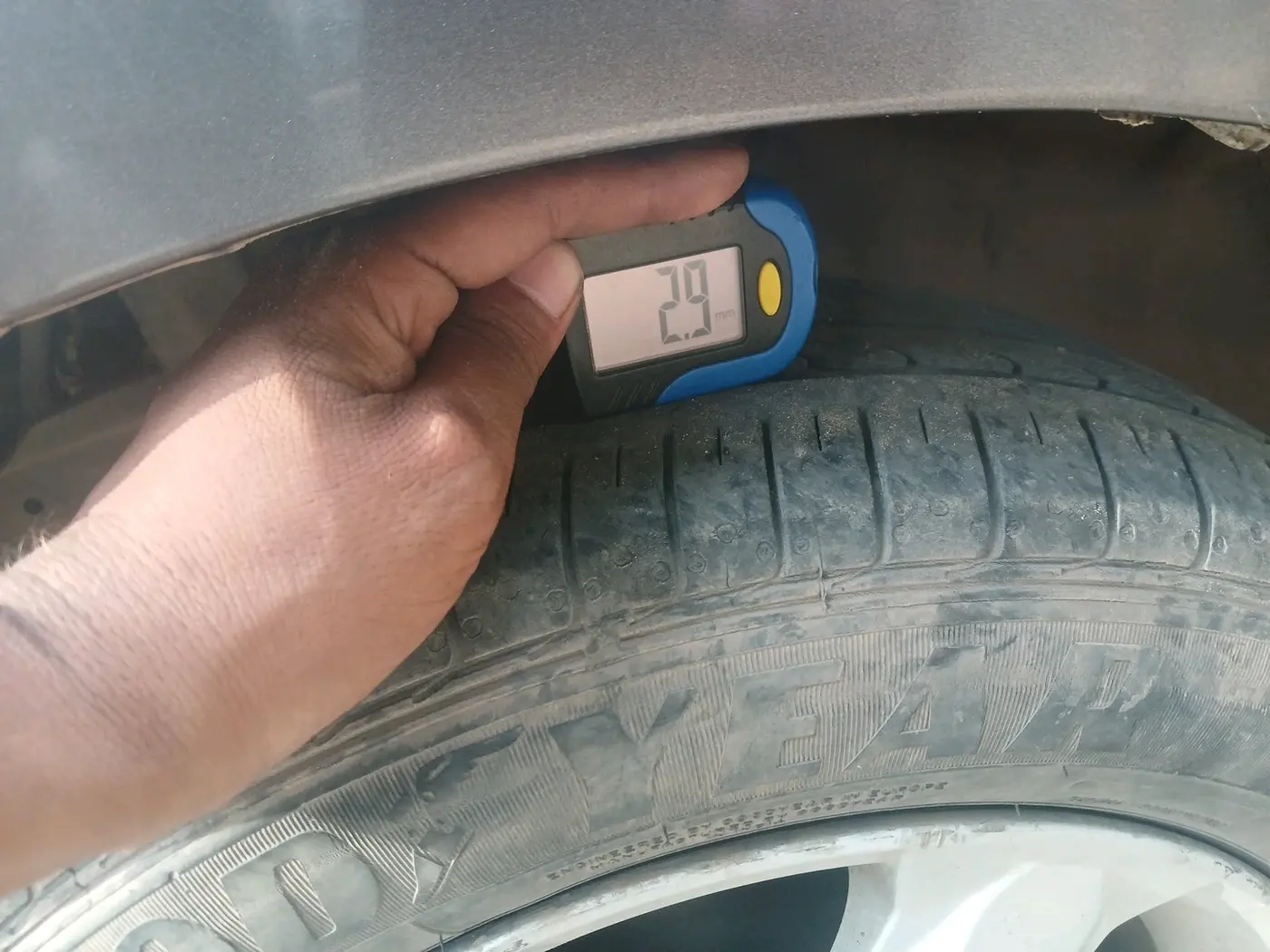 2011 Honda City 1.5L I-VTEC V MT, CNG, Manual, 1,29,328 km, tyre