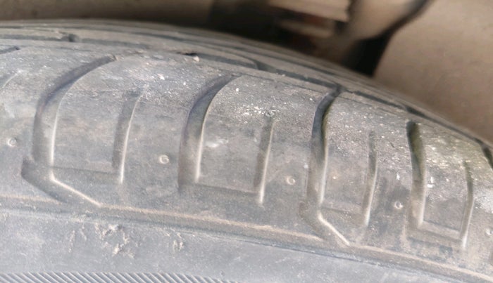 2017 Hyundai Creta SX PLUS AT 1.6 DIESEL, Diesel, Automatic, 1,67,090 km, tyre