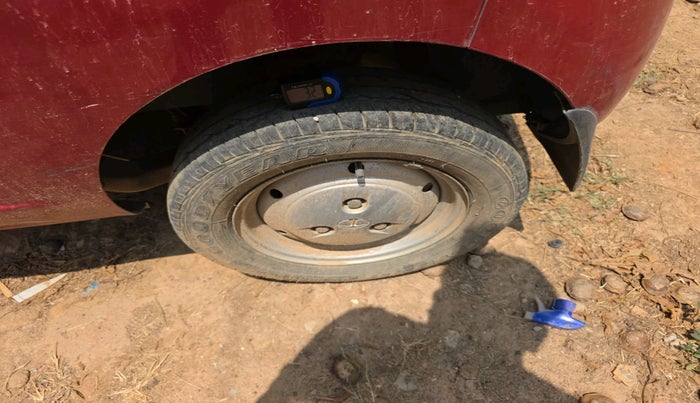 2015 Tata Nano TWIST XM, Petrol, Manual, 60,787 km, tyre