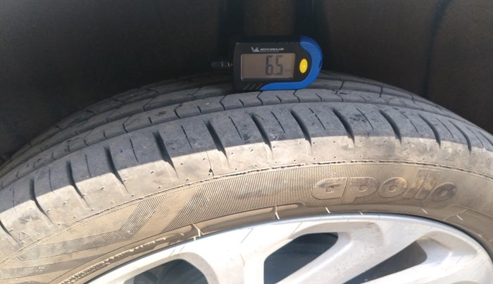 2024 Maruti Baleno  ZETA CNG 1.2L, CNG, Manual, 15,659 km, tyre