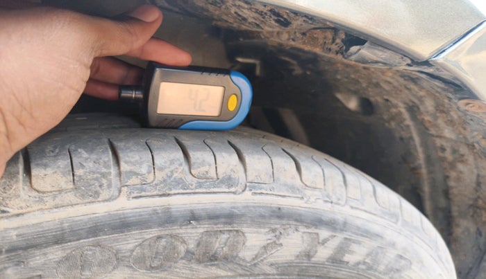 2017 Maruti Swift Dzire VDI, Diesel, Manual, 1,13,270 km, tyre