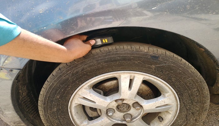 2011 Hyundai i20 ASTA 1.4 CRDI, Diesel, Manual, 1,33,162 km, tyre