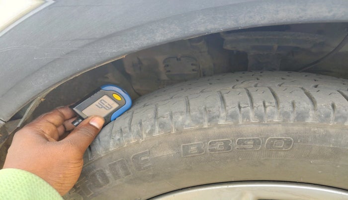 2016 Hyundai Creta S 1.6 PETROL, Petrol, Manual, 1,78,237 km, tyre