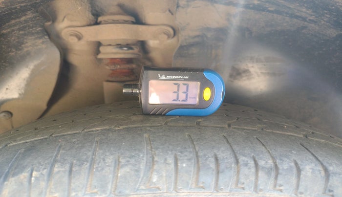 2016 Hyundai Creta SX 1.6 DIESEL, Diesel, Manual, 1,69,712 km, tyre