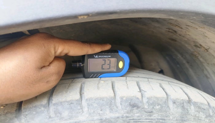 2023 MG HECTOR PLUS SHARP PRO 1.5 PETROL TURBO CVT 7 STR, Petrol, Automatic, 44,950 km, tyre