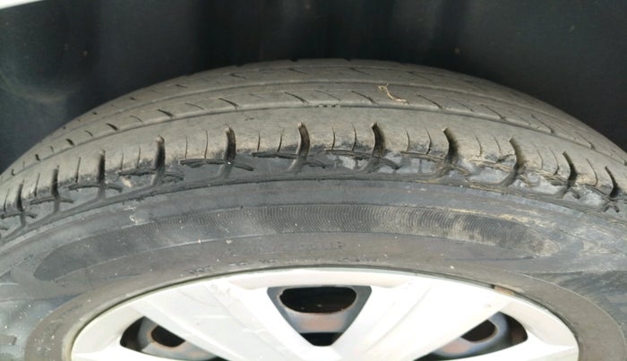 2012 Volkswagen Polo TRENDLINE 1.2L PETROL, Petrol, Manual, 47,998 km, tyre