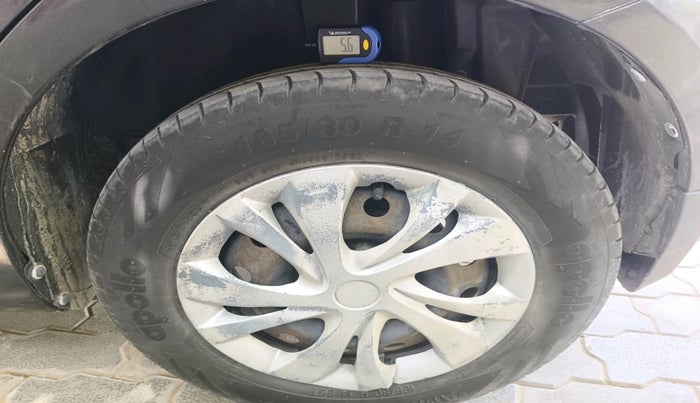 2015 Maruti Swift VXI, Petrol, Manual, 95,065 km, tyre