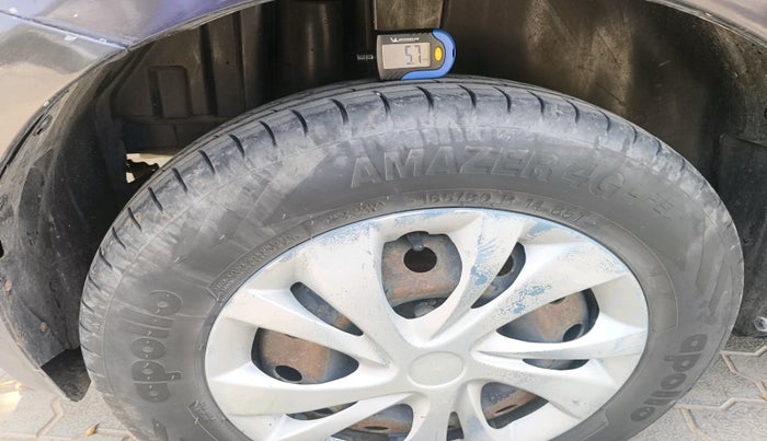 2015 Maruti Swift VXI, Petrol, Manual, 95,065 km, tyre