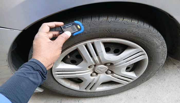 2010 Honda City 1.5L I-VTEC E MT, Petrol, Manual, 75,550 km, tyre