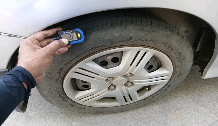 2010 Honda City 1.5L I-VTEC E MT, Petrol, Manual, 75,550 km, tyre