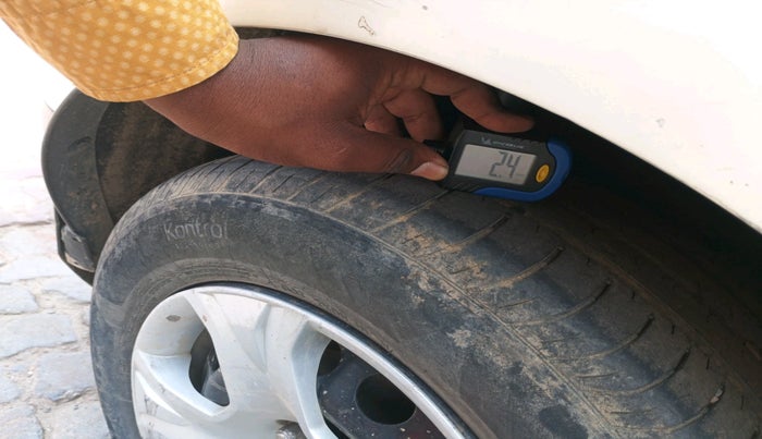 2016 Ford Ecosport TREND+ 1.5L DIESEL, Diesel, Manual, 72,016 km, tyre