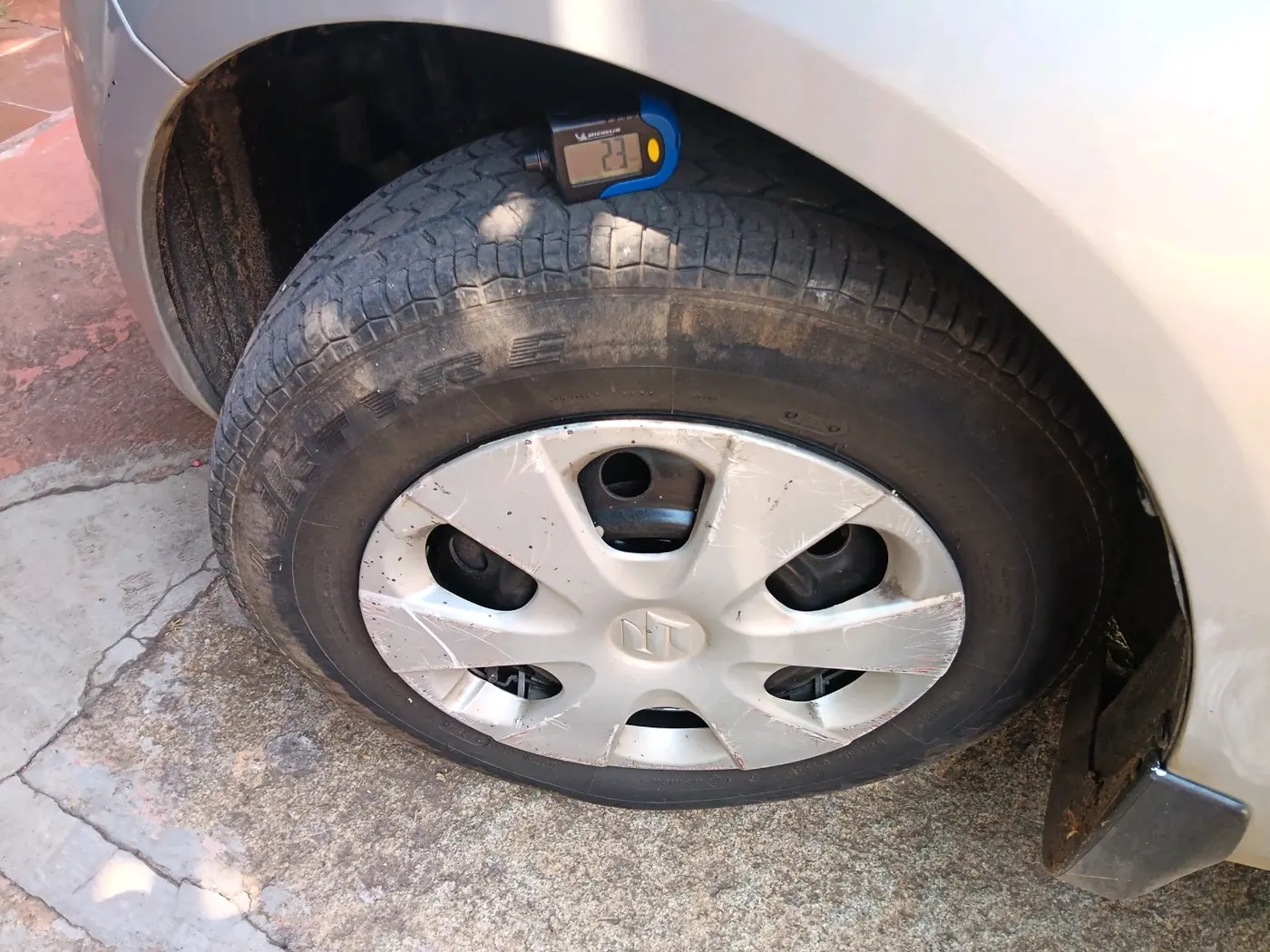 2012 Maruti Ritz VXI, Petrol, Manual, 23,486 km, tyre