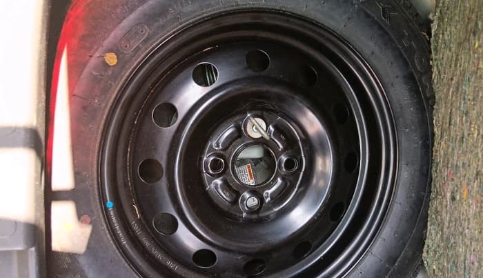 2012 Maruti Ritz VXI, Petrol, Manual, 23,486 km, tyre
