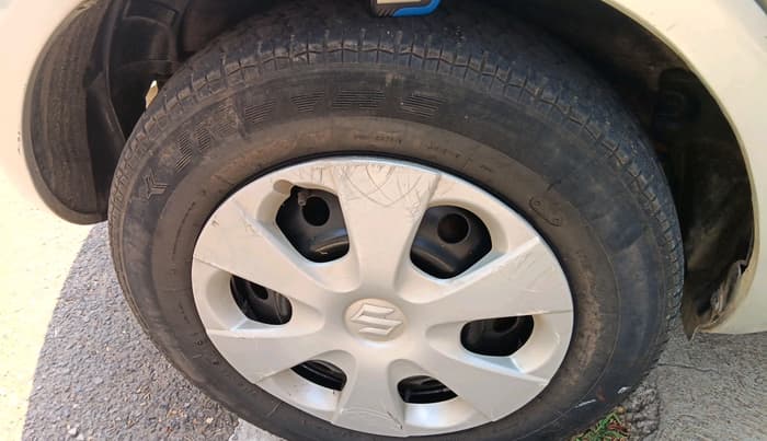 2012 Maruti Ritz VXI, Petrol, Manual, 23,486 km, tyre