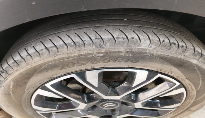 2024 CITROEN Basalt Max 1.2 Turbo Petrol MT Dual Tone, Petrol, Manual, 30,910 km, tyre