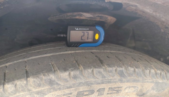 2011 Maruti SX4 VXI CNG, CNG, Manual, 1,15,270 km, tyre