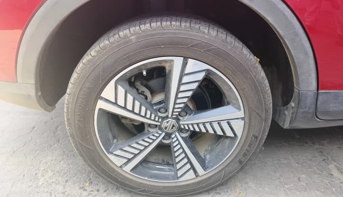 2021 MG ZS EV EXCLUSIVE, Electric, Automatic, 57,680 km, tyre