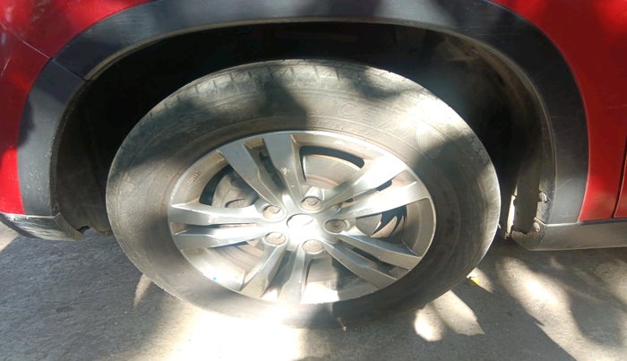 2017 Maruti Vitara Brezza ZDI PLUS DUAL TONE, Diesel, Manual, 68,532 km, tyre