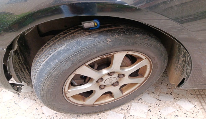 2010 Chevrolet Cruze LTZ, Diesel, Manual, 57,316 km, tyre