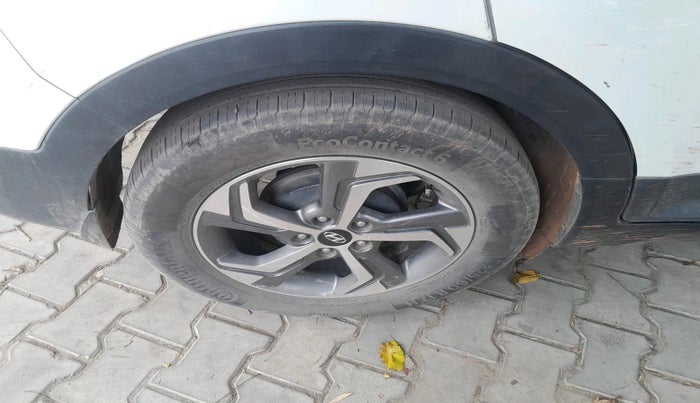 2018 Hyundai Creta SX AT 1.6 DIESEL, Diesel, Automatic, 84,300 km, tyre