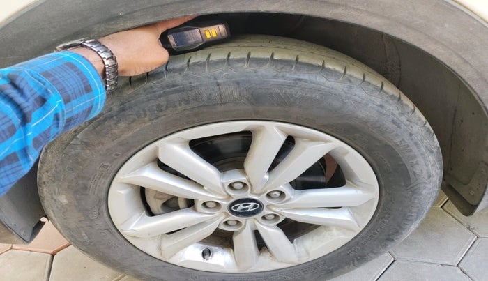 2015 Hyundai Creta S PLUS 1.4 DIESEL, Diesel, Manual, 1,49,067 km, tyre