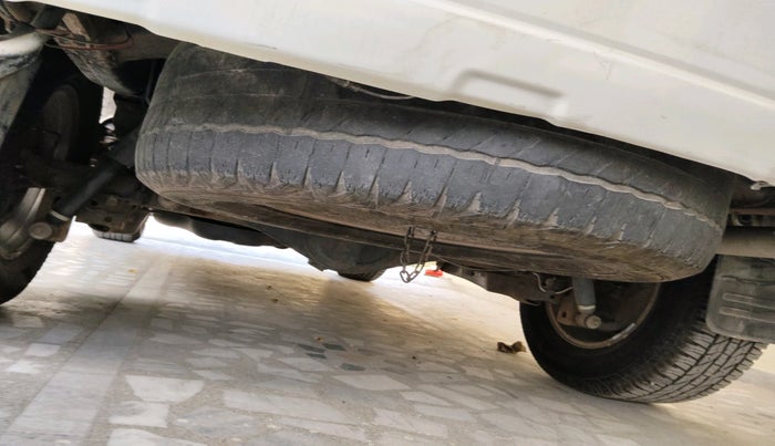 2011 Toyota Fortuner 3.0 4X4 MT, Diesel, Manual, 2,03,052 km, tyre