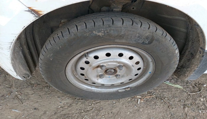 2020 Maruti New Wagon-R LXI CNG 1.0, CNG, Manual, 93,317 km, tyre