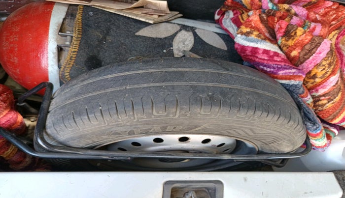 2020 Maruti New Wagon-R LXI CNG 1.0, CNG, Manual, 93,317 km, tyre