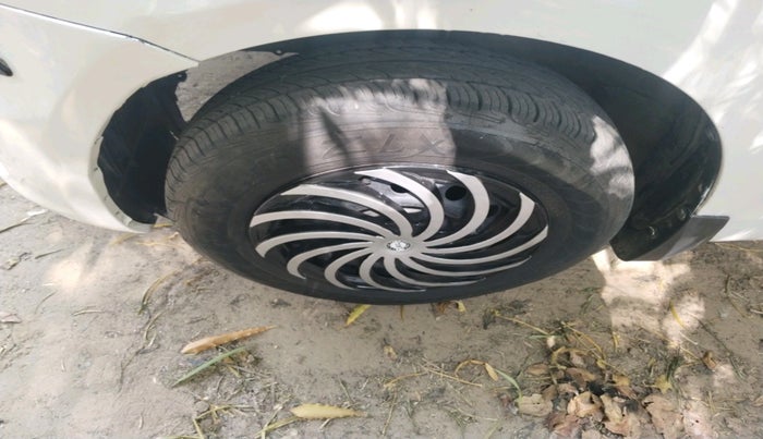 2016 Maruti Swift VXI, Petrol, Manual, 62,317 km, tyre