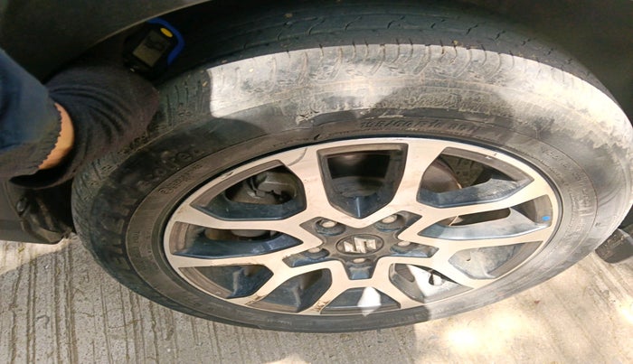 2022 Maruti XL6 ZETA MT, Petrol, Manual, 41,804 km, tyre