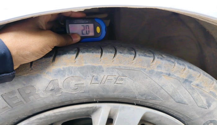 2017 Datsun Redi Go S 1.0, Petrol, Manual, 1,26,450 km, tyre