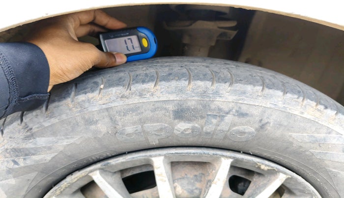 2017 Datsun Redi Go S 1.0, Petrol, Manual, 1,26,450 km, tyre