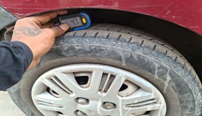 2007 Hyundai Santro Xing XL, Petrol, Manual, 99,177 km, tyre