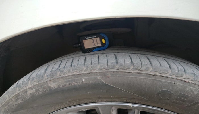 2020 Maruti Ertiga ZXI AT SHVS, Petrol, Automatic, 1,19,496 km, tyre