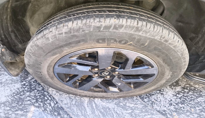 2022 Tata Harrier XZA PLUS 2.0L KAZIRANGA, Diesel, Automatic, 63,181 km, tyre