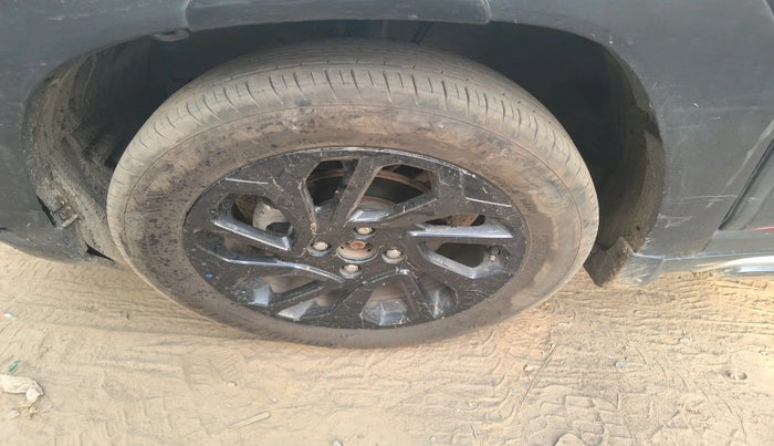 2024 Maruti FRONX ZETA 1.0 TURBO MT, Petrol, Manual, 57,523 km, tyre