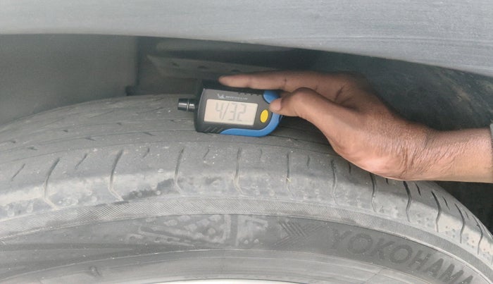 2021 Tata Safari XZ PLUS, Diesel, Manual, 85,796 km, tyre