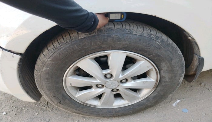 2012 Hyundai i20 SPORTZ 1.2, Petrol, Manual, 73,720 km, tyre