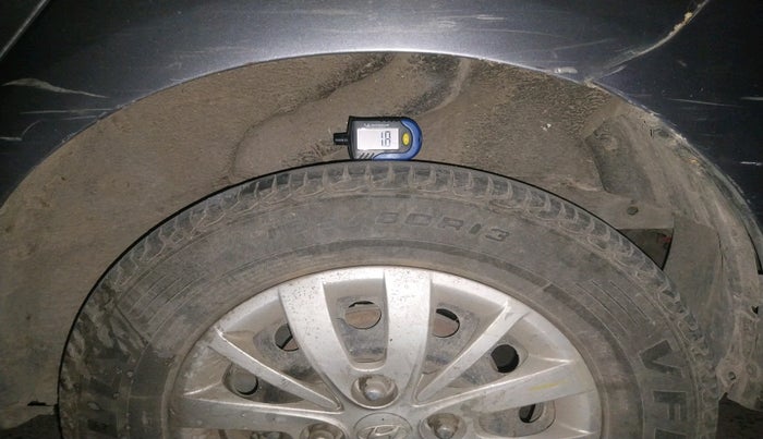 2014 Hyundai i10 SPORTZ 1.1, Petrol, Manual, 77,168 km, tyre