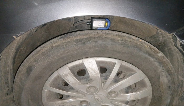 2014 Hyundai i10 SPORTZ 1.1, Petrol, Manual, 77,168 km, tyre