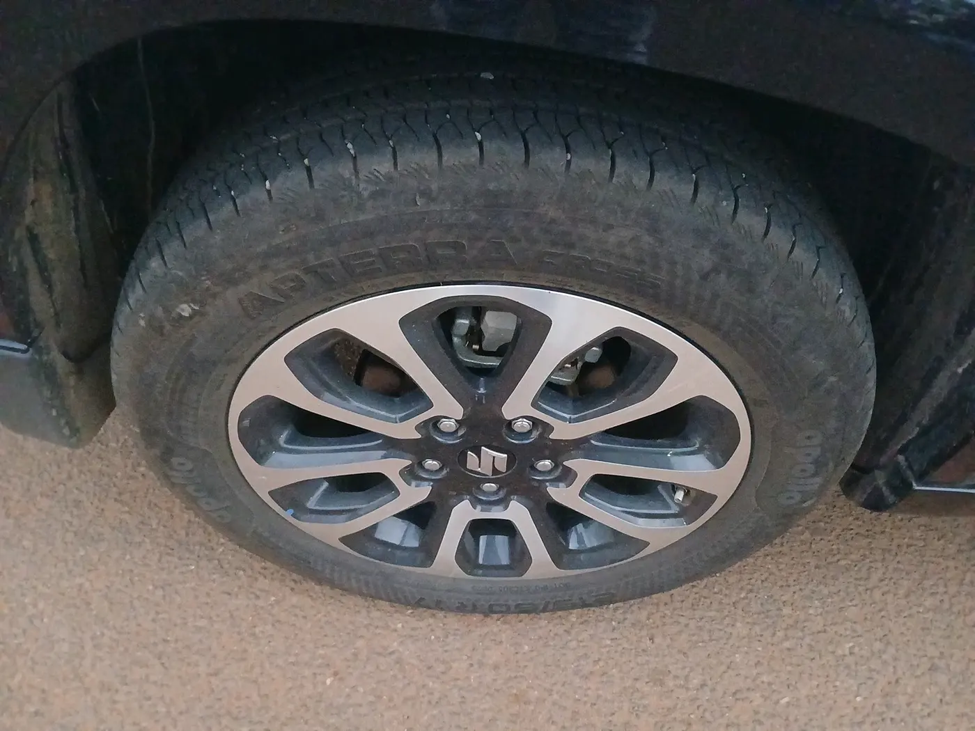 2025 Maruti Grand Vitara ALPHA PLUS HYBRID ECVT, Hybrid, Automatic, 9,267 km, tyre
